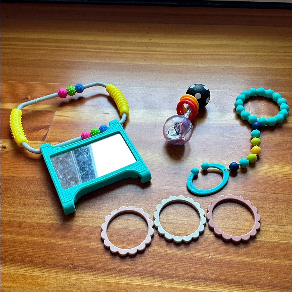 Teething bundle - Picture 2 of 8